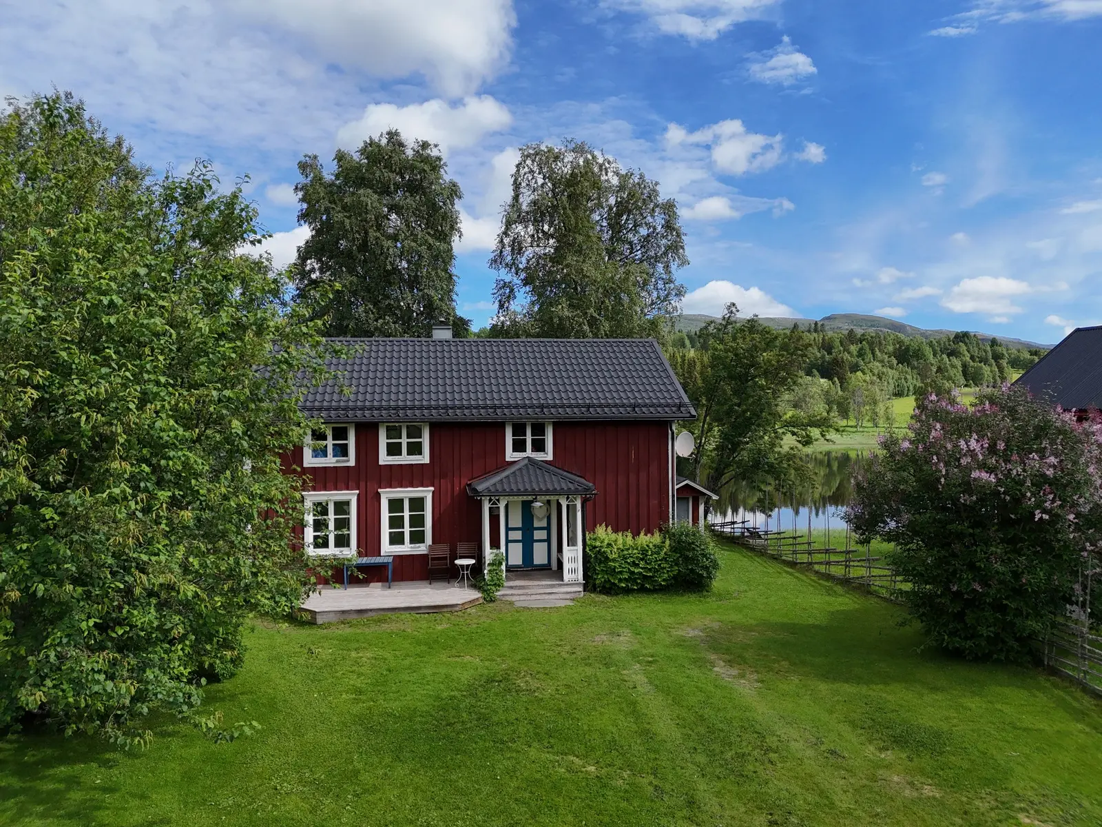 Image 1 of 1 of Sundet 157