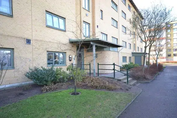 Lägenhet, Löttingelundsvägen 90, Täby. Bild 1 av 1
