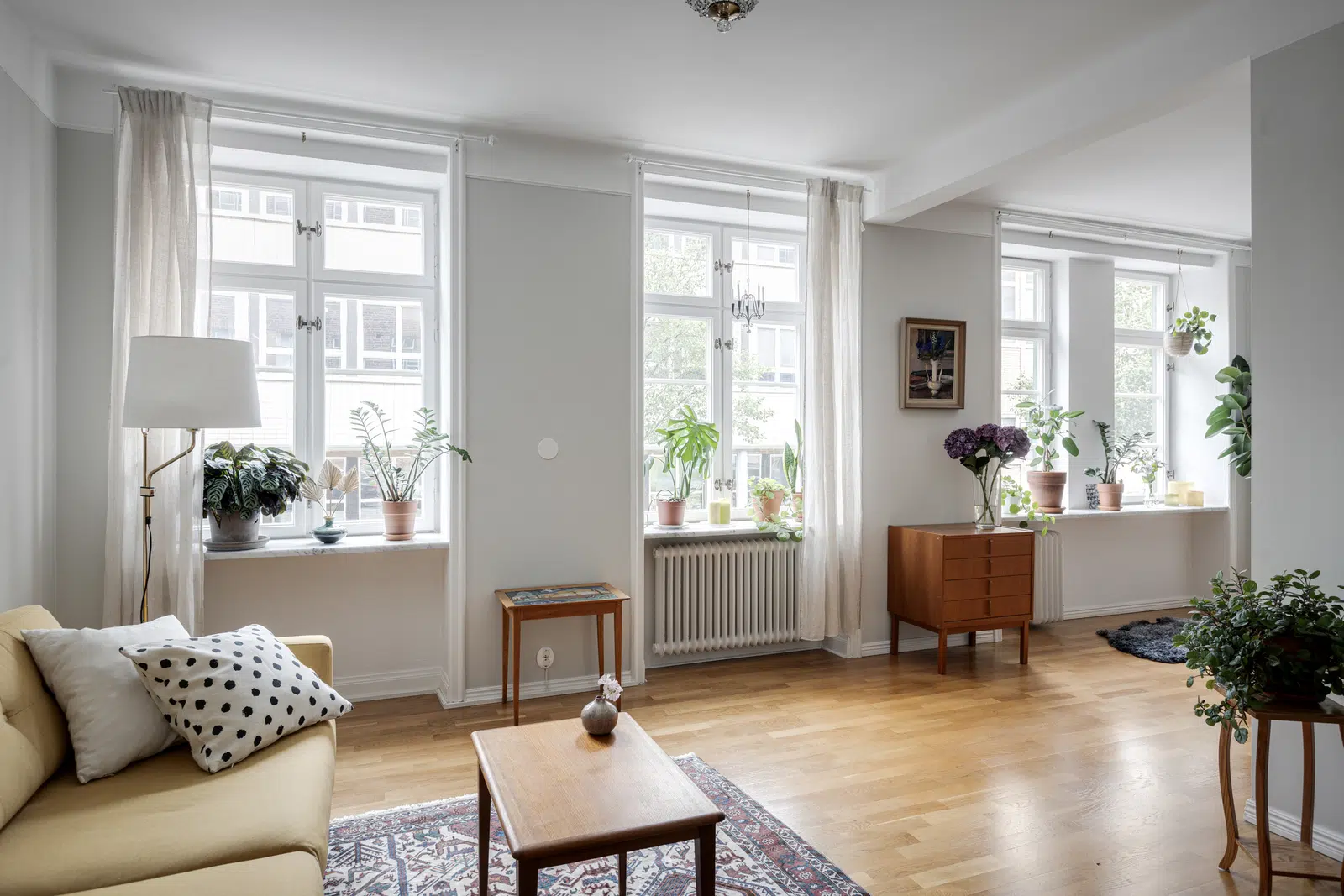 Image 1 of 1 of Fredmansgatan 3A