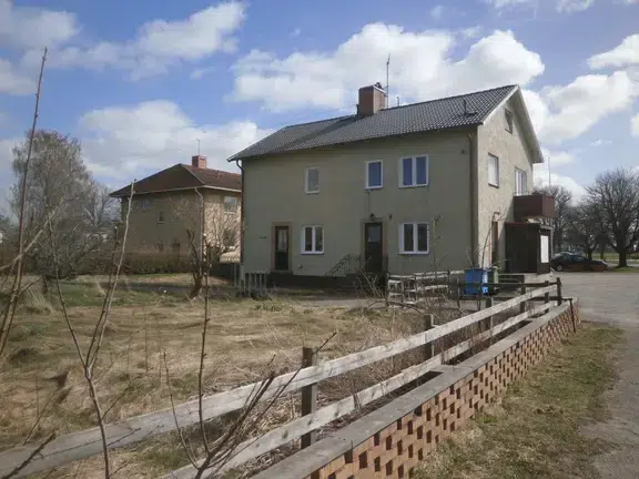 Bild 1 av 1 på Sjudarevägen 32G