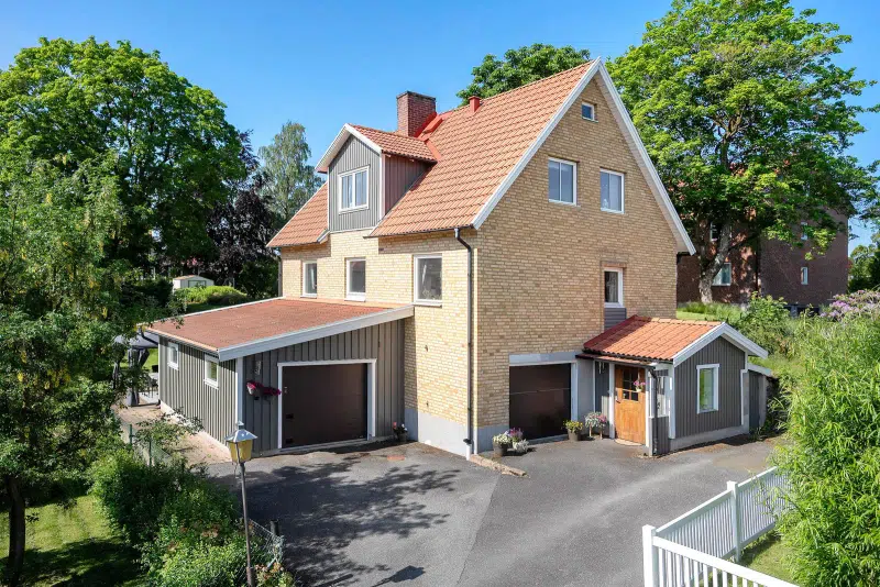 House, 6 rooms, 141 m² in Alingsås