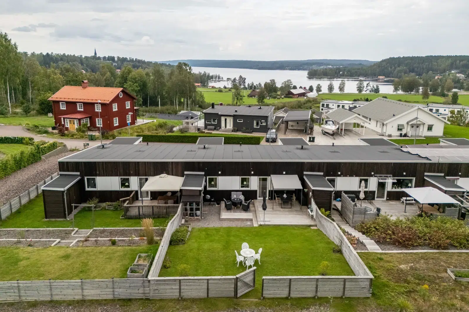 Bild 1 av 1 på Ängskällevägen 9