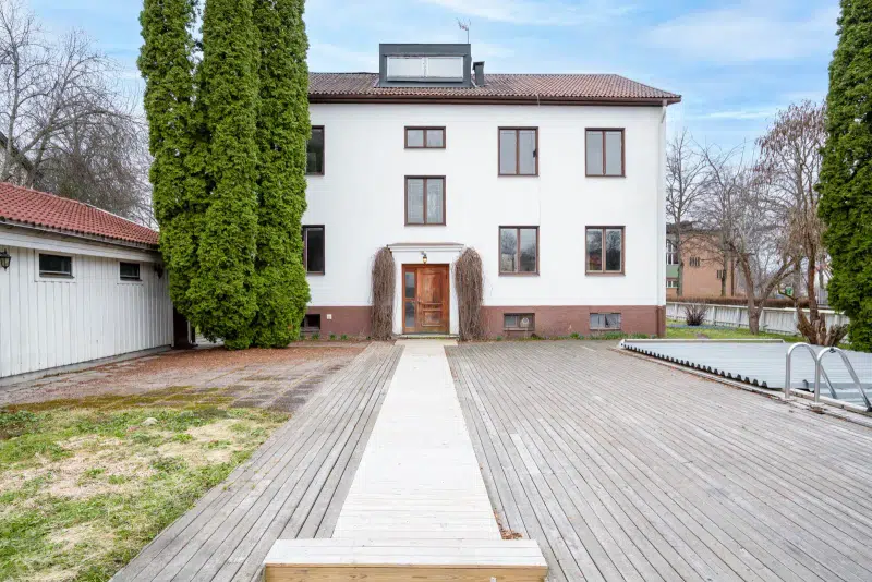Villa, 18 rum, 310 m² i Uppsala
