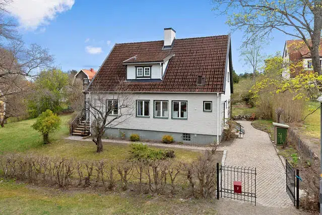 House, 5 rooms, 149 m² in Strängnäs