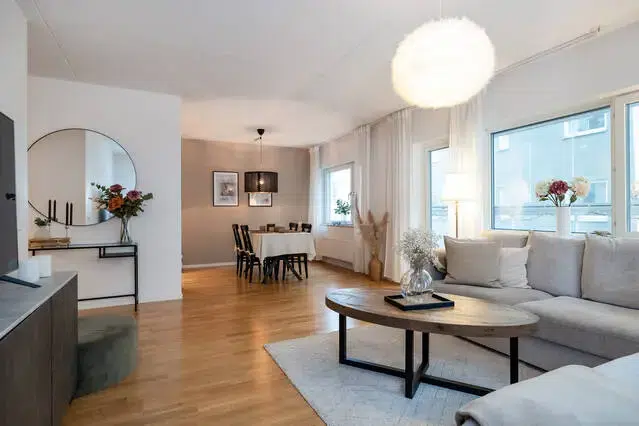 Apartment, 2 rooms, 68 m² in Örebro