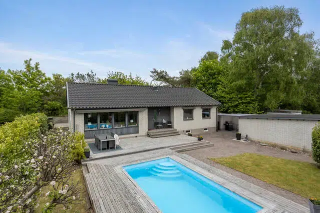 Villa, 7 rum, 124 m² i Höllviken
