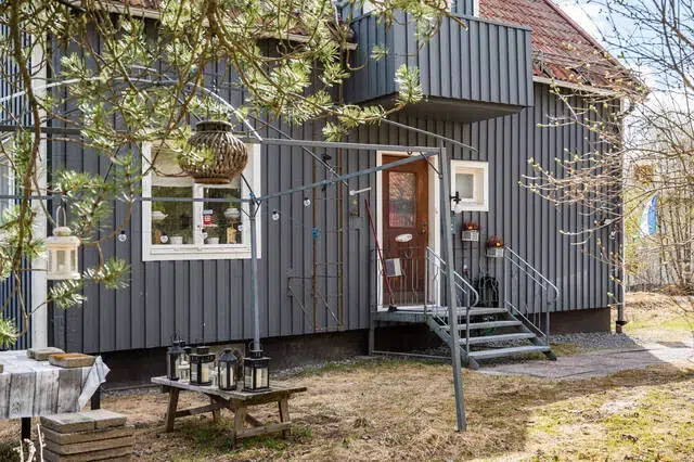 Villa, 311 rum, 114 m² i Ljungaverk