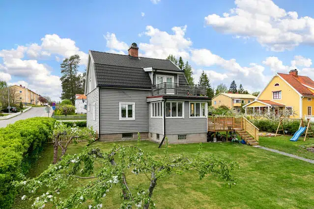 House, 3 rooms, 108 m² in Hofors