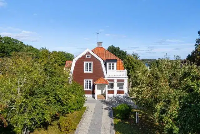 House, 5 rooms, 173 m² in Strängnäs