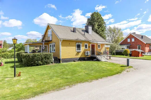 House, 4 rooms, 105 m² in Domsjö