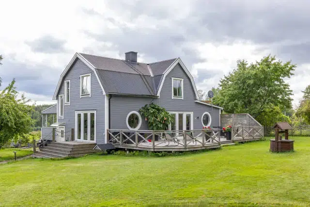 House, 6 rooms, 125 m² in Grums