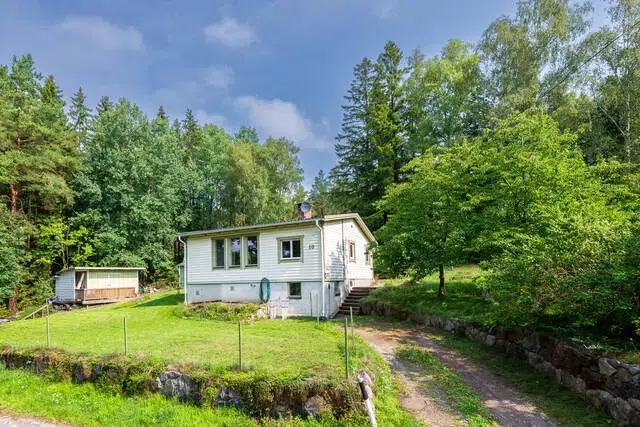 House, 4 rooms, 90 m² in Kungsängen