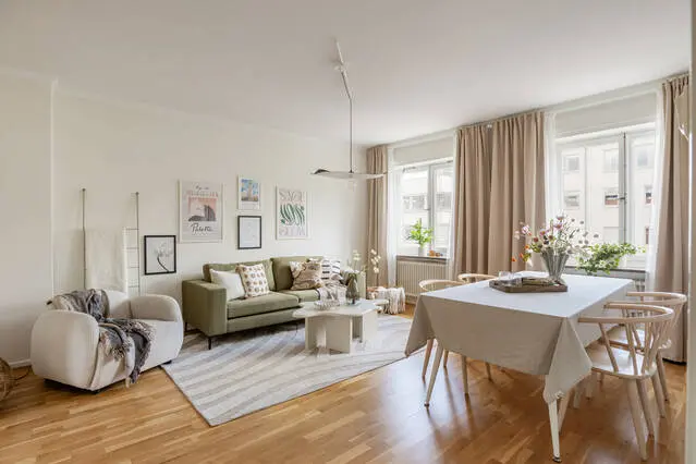 Apartment, Humblegatan 33B, Högst upp!, Sundbyberg. Photo 1 of 1