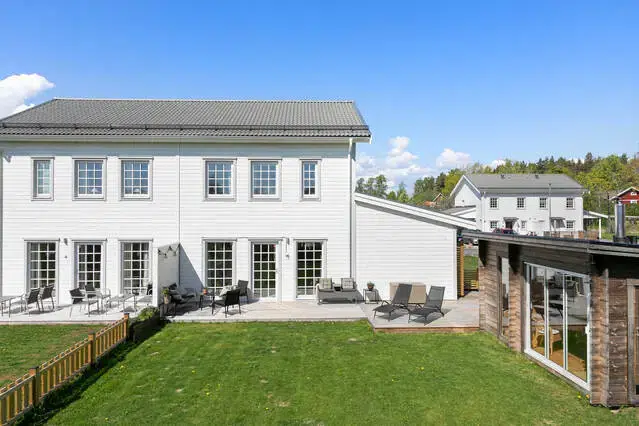 Apartment, 4 rooms, 99 m² in Sandviken