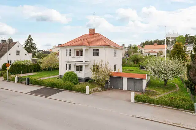 House, 5 rooms, 160 m² in Mjölby