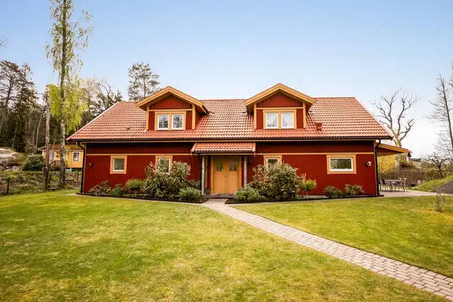 Villa, 5 rum, 265 m² i Värmdö