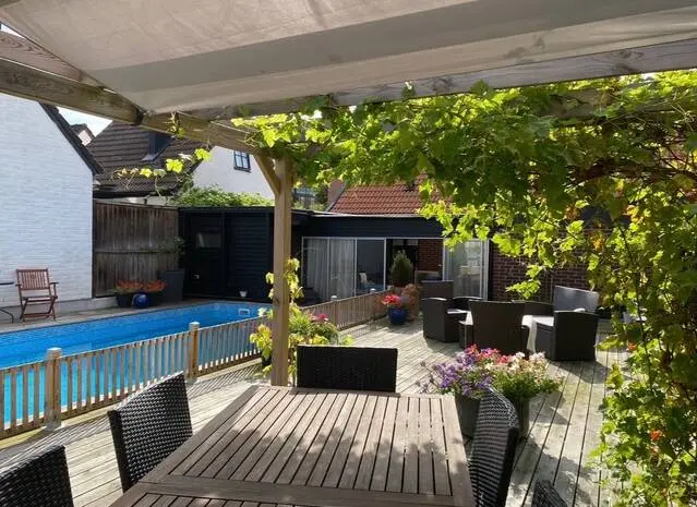 Villa, Östergatan 122, Landskrona. Bild 1 av 1