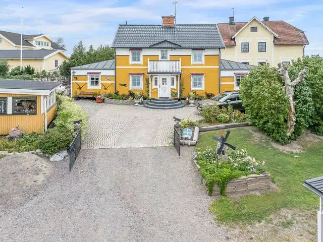 House, 5 rooms, 153 m² in Söderköping