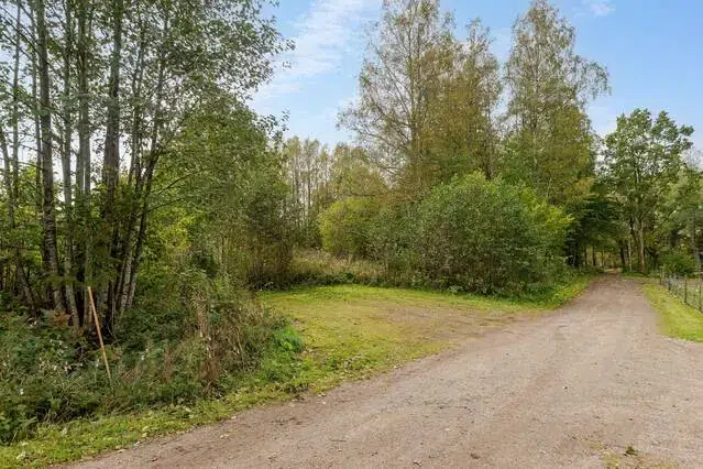 Land / plot, 1209 m² in Hjo