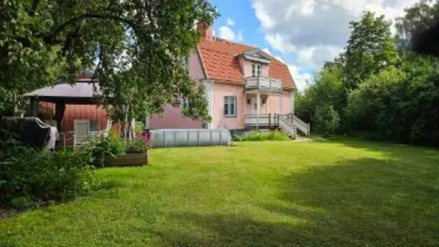 House, 6 rooms, 163 m² in Kristinehamn