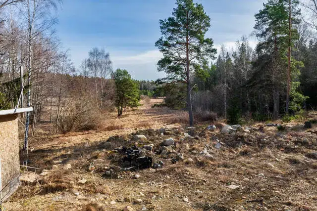 Land / plot, 1193 m² in Bro