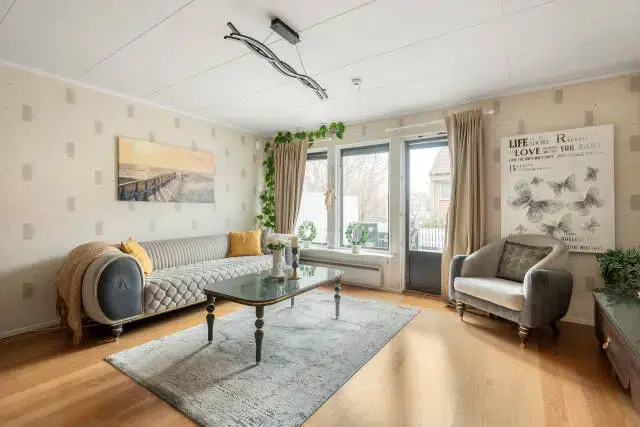 Villa, 4 rum, 90 m² i Hässelby