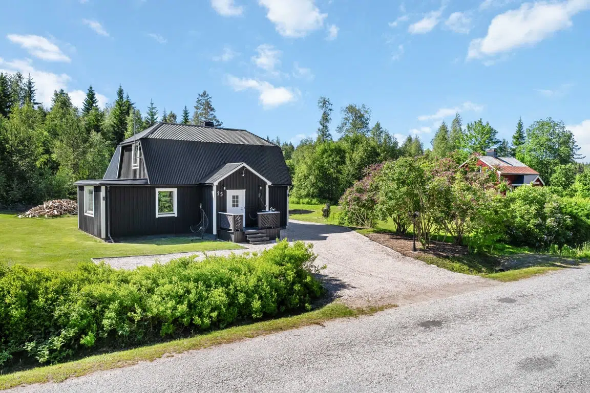 Bild 1 av 1 på Årskogen 25