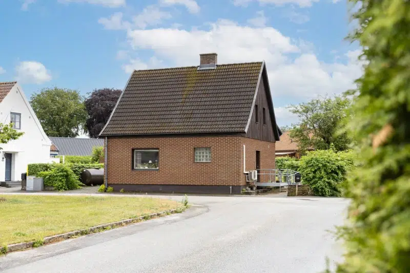 House, 4 rooms, 126 m² in Tomelilla