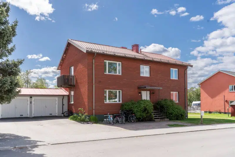 House, 9 rooms, 216 m² in Umeå