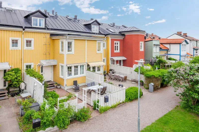 Semi-detached/terraced, 6 rooms, 152 m² in Nyköping