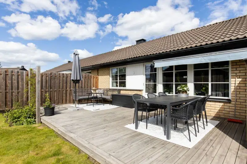 Par-/radhus, 2 rum, 60 m² i Kumla