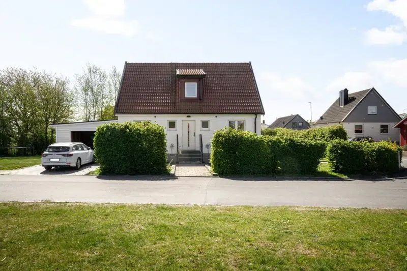 House, 6 rooms, 117 m² in Tomelilla