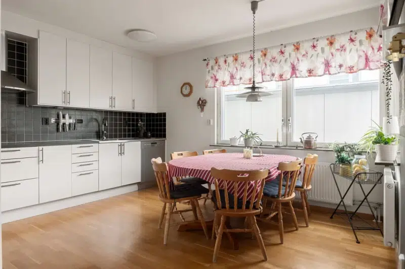 Apartment, 2 rooms, 67 m² in Kungälv