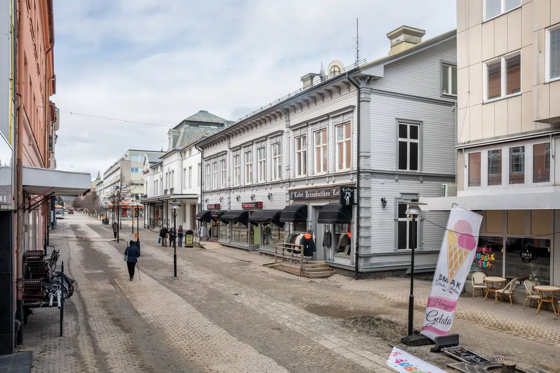 Image 1 of 30 of Storgatan 53