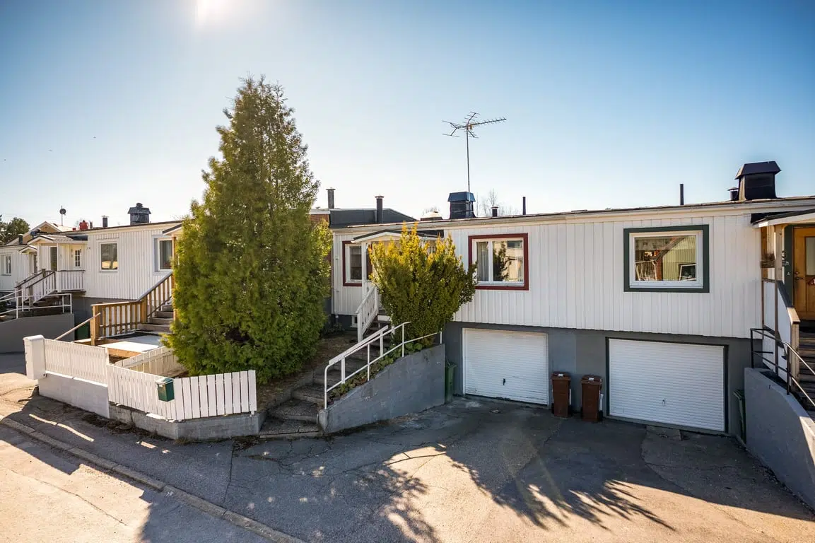 Image 1 of 31 of Skogsvägen 11
