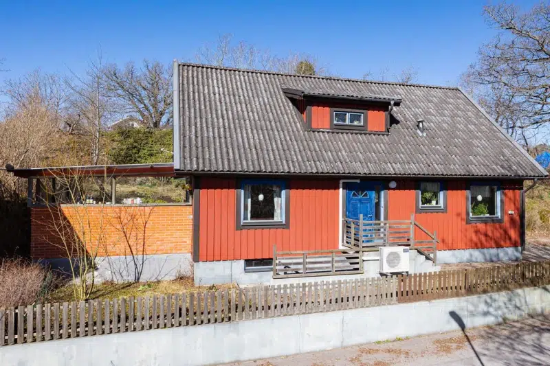 House, 5 rooms, 149 m² in Ronneby