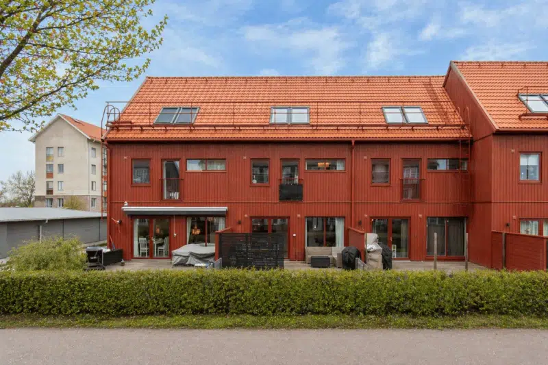 Semi-detached/terraced, 5 rooms, 124 m² in Örebro