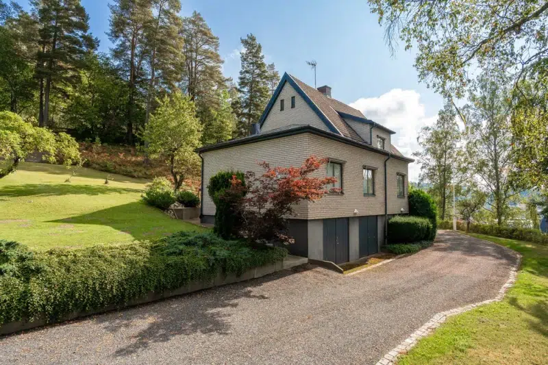 House, 10 rooms, 255 m² in Jönköping