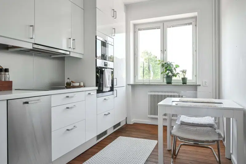 Lägenhet, 1 rum, 43 m² i Södertälje
