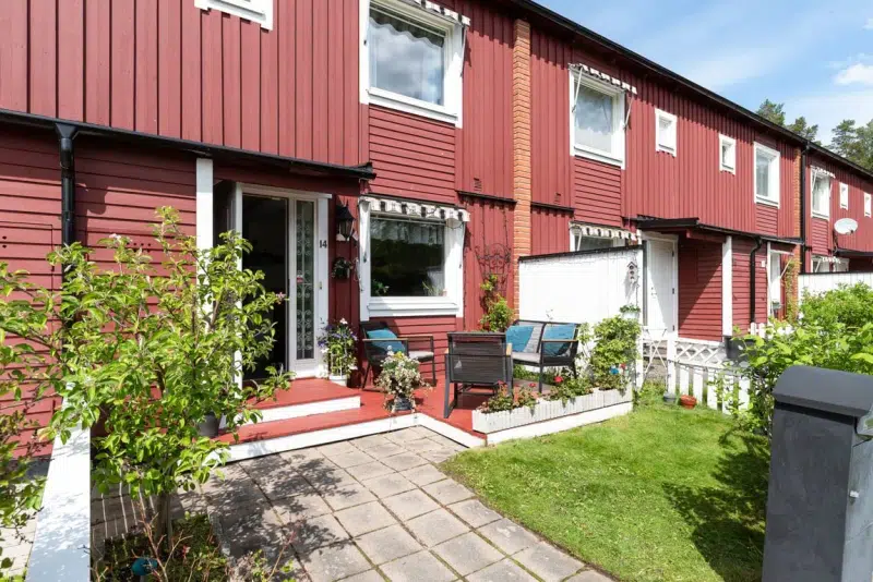 Semi-detached/terraced, 4 rooms, 102 m² in Örebro