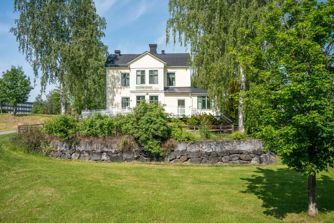 Bild 1 av 41 på Strömsborg 1