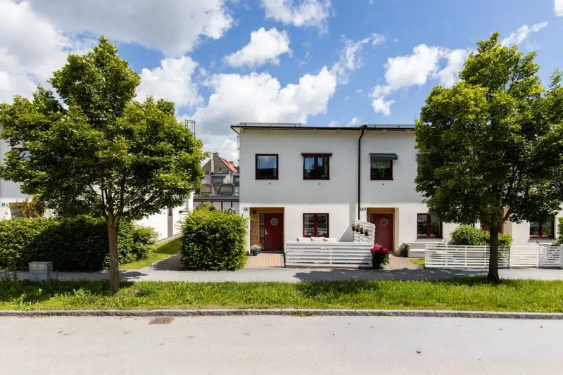 Semi-detached/terraced, 5 rooms, 117 m² in Örebro