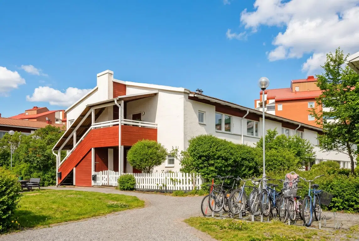 Bild 1 av 21 på Pipers väg 129