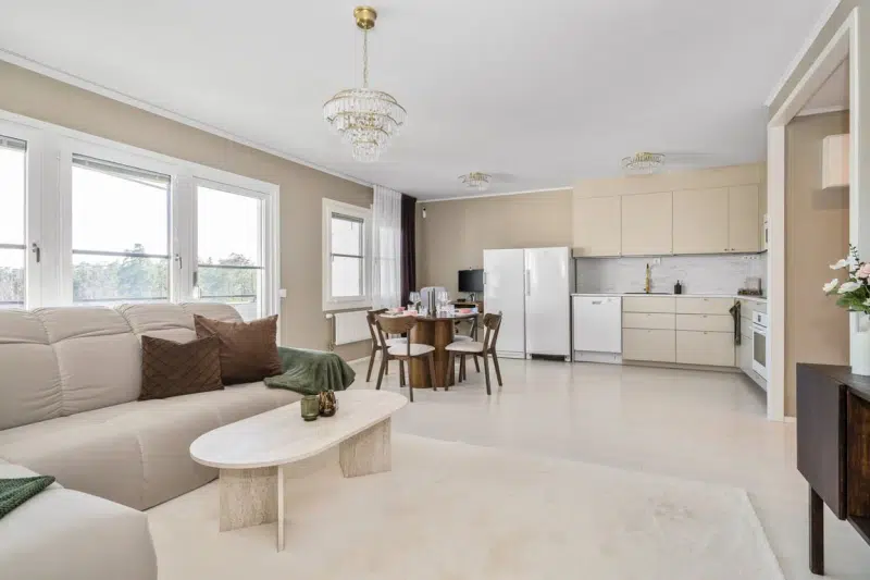 Lägenhet, 2 rum, 66 m² i Södertälje