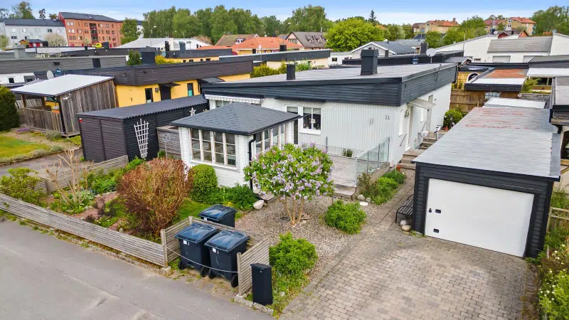 House, 4 rooms, 104 m² in Hässleholm, Stattena