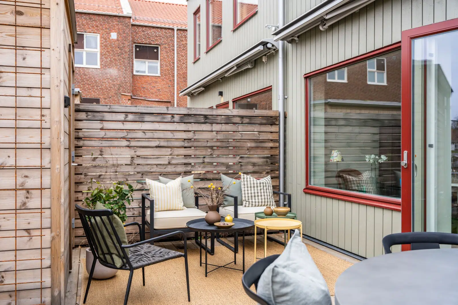 Villa, Ebba Ströms gata A2-4, Malmö, Kirseberg. Bild 1 av 1