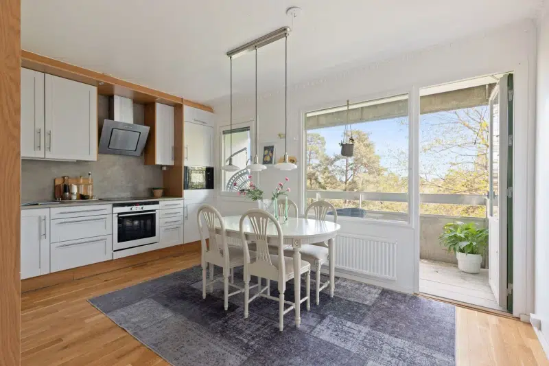 Lägenhet, 4 rum, 95 m² i Sundbyberg
