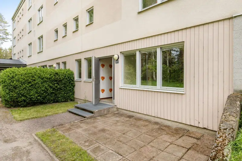 Lägenhet, 1 rum, 41 m² i Boxholm