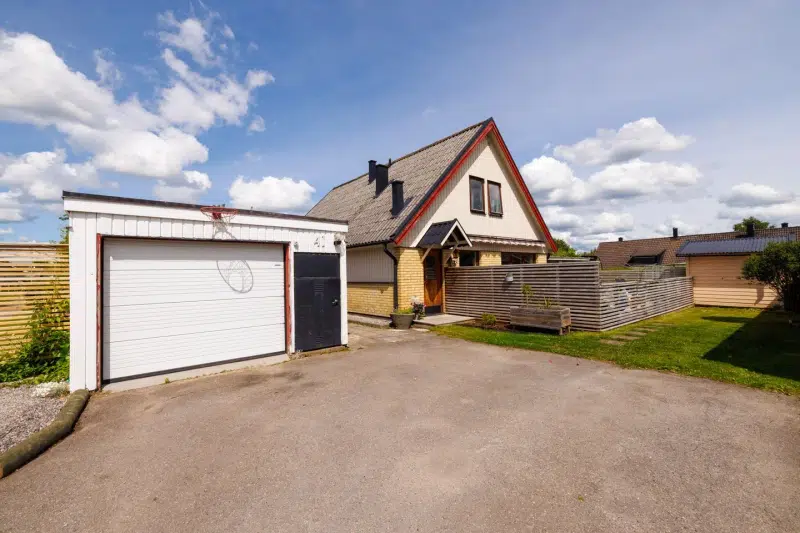 Villa, 6 rum, 166 m² i Kumla