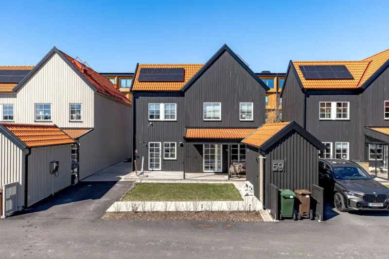 Apartment, 6 rooms, 138 m² in Falkenberg